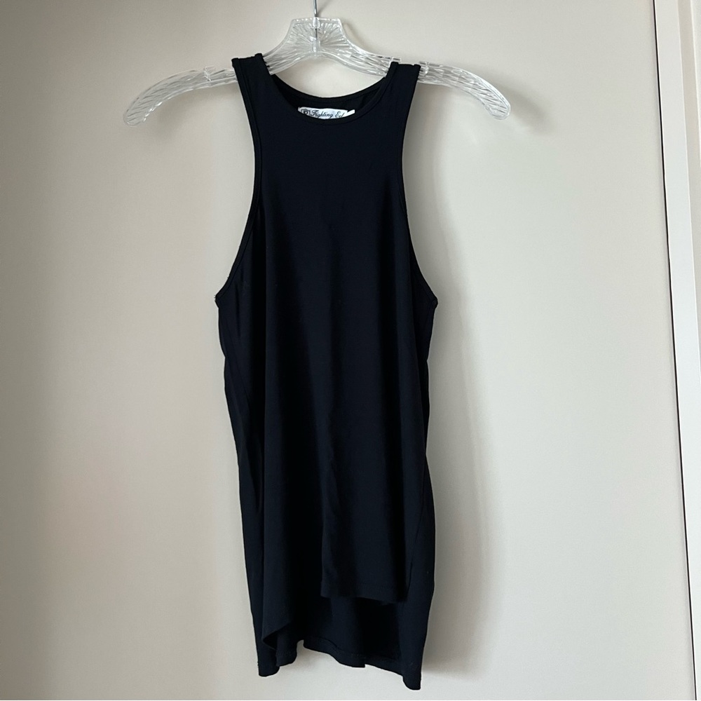 Fighting Eel Tank Tempo